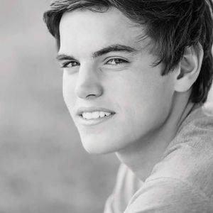 Meet your Posher, Harrison g